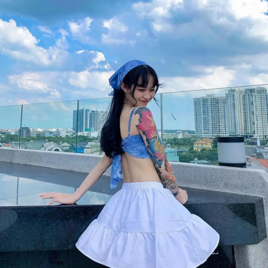 震耳欲聋